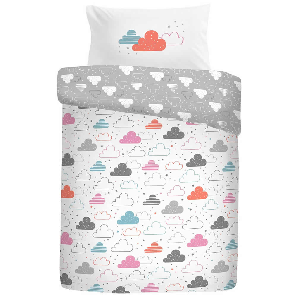 Cotton cloud duvet cover for a cot