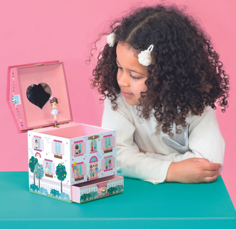 Dolls’ house children’s jewellery box in a bedroom setting